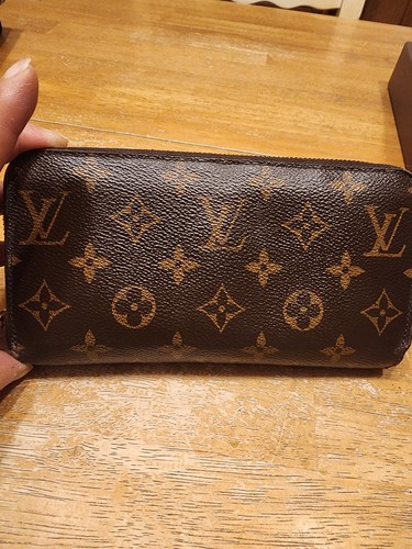Louis Vuitton Zippy Monogram Brown Zip-Around Long Wallet w/ Credit Card Slots