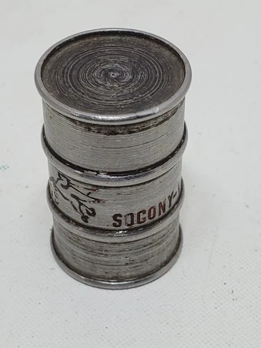 VINTAGE Rare Socony SOCONY-VACUUM PEGASUS cutting fluid - pre mobil - M