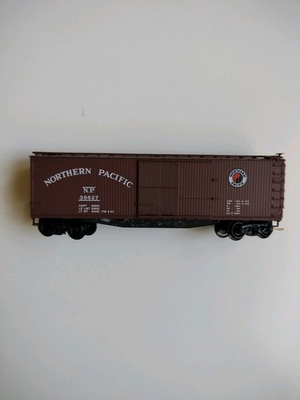 #ad Micro Trains N Scale Northern Pacific Double Sheathed Box Car 39030 Rd# NP 38827 $19.99