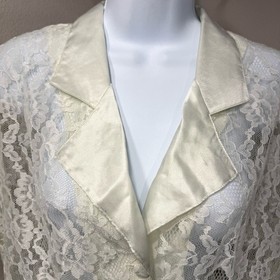Victoria Secret Vintage Gold Label Lace with Satin collar Top Size Medium