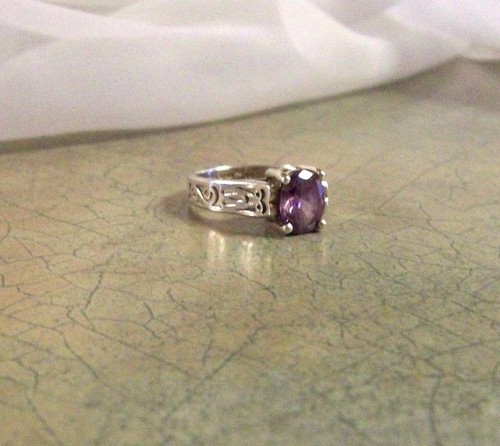 AMETHYST AND STERLING SILVER ARTISAN RING SIZE 7 - Picture 7 of 9