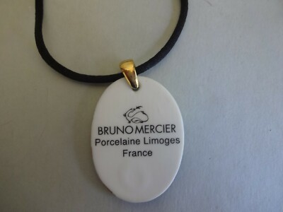 ANCIENNE BROCHE PORCELAINE Limoges France et tour doré EUR 15,00