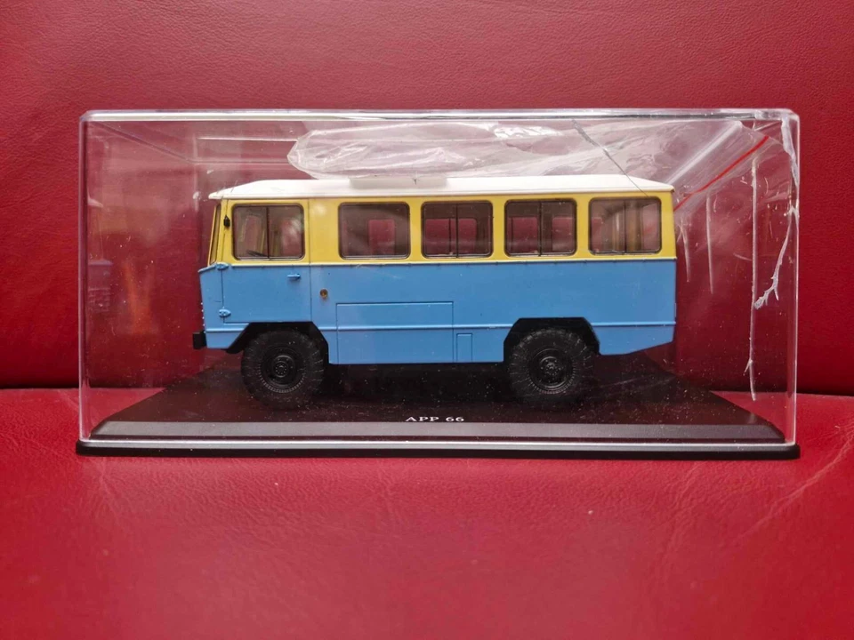 SSM SSM4010 1:43 APP 66 BUS 1966 yellow-blue USSR CCCP АПП 66 АВТОБУС side mirro - Bild 2 von 4