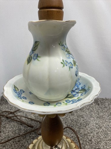 Vintage Country Flowers Water Pitcher Basin Table Lamp Forget Me Nots Works - Picture 7 of 18