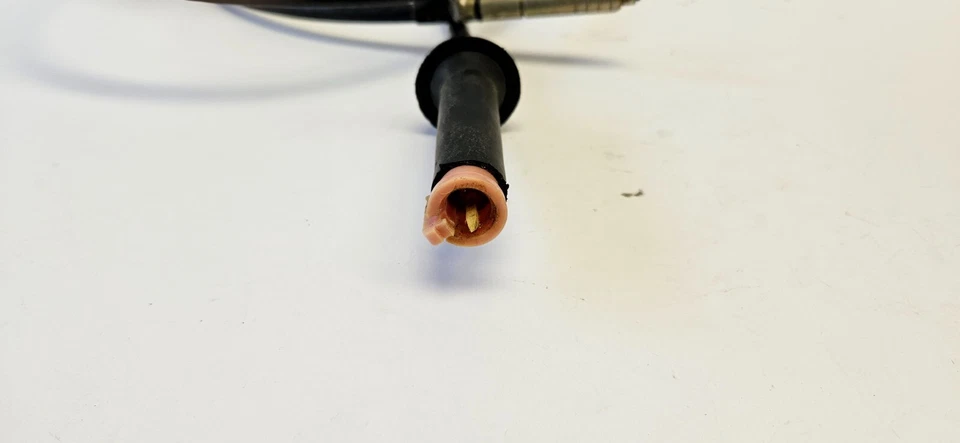 Cable velocímetro central Plymouth Fury Dodge Coronet 1975-1976 3593151 nuevo en stock Foto 3 de 3