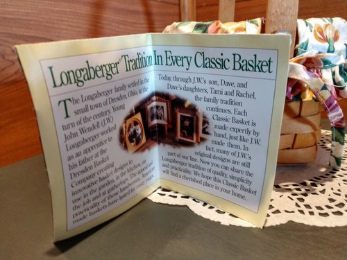 LONGABERGER® 1998 EDITION 5" BASKET W/LINER, BOOKLET & CLEAR PROTECTOR - Picture 9 of 11
