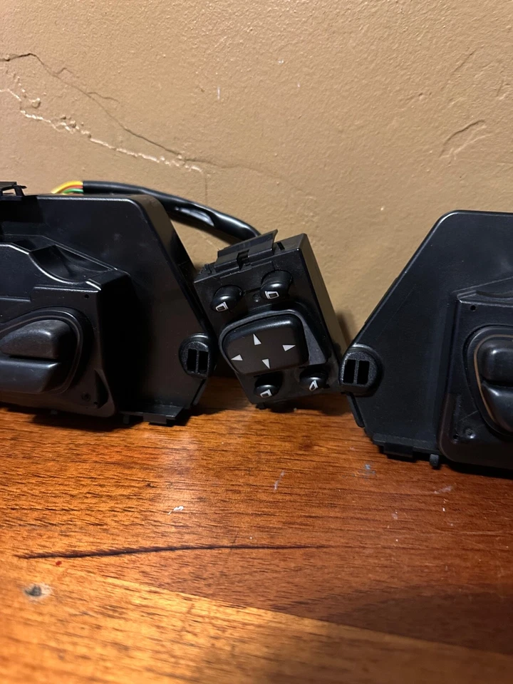 00 - 06 Mercedes W220 S430 S500 L/R Driver Seat Control 2208211579/1679 Foto 3 de 4