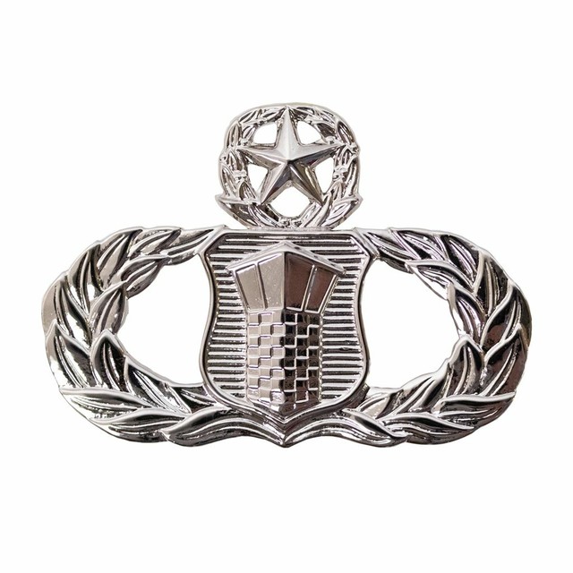 Genuine U.S. AIR FORCE (USAF) BREAST BADGE AIR TRAFFIC CONTROL MASTER