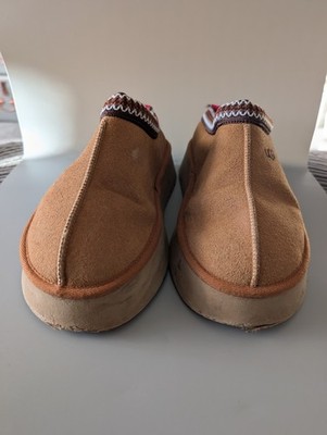 UGG Damen Tazz Plateau Slipper Kastanie 11225553 Wildleder Gr. 5c (T16)