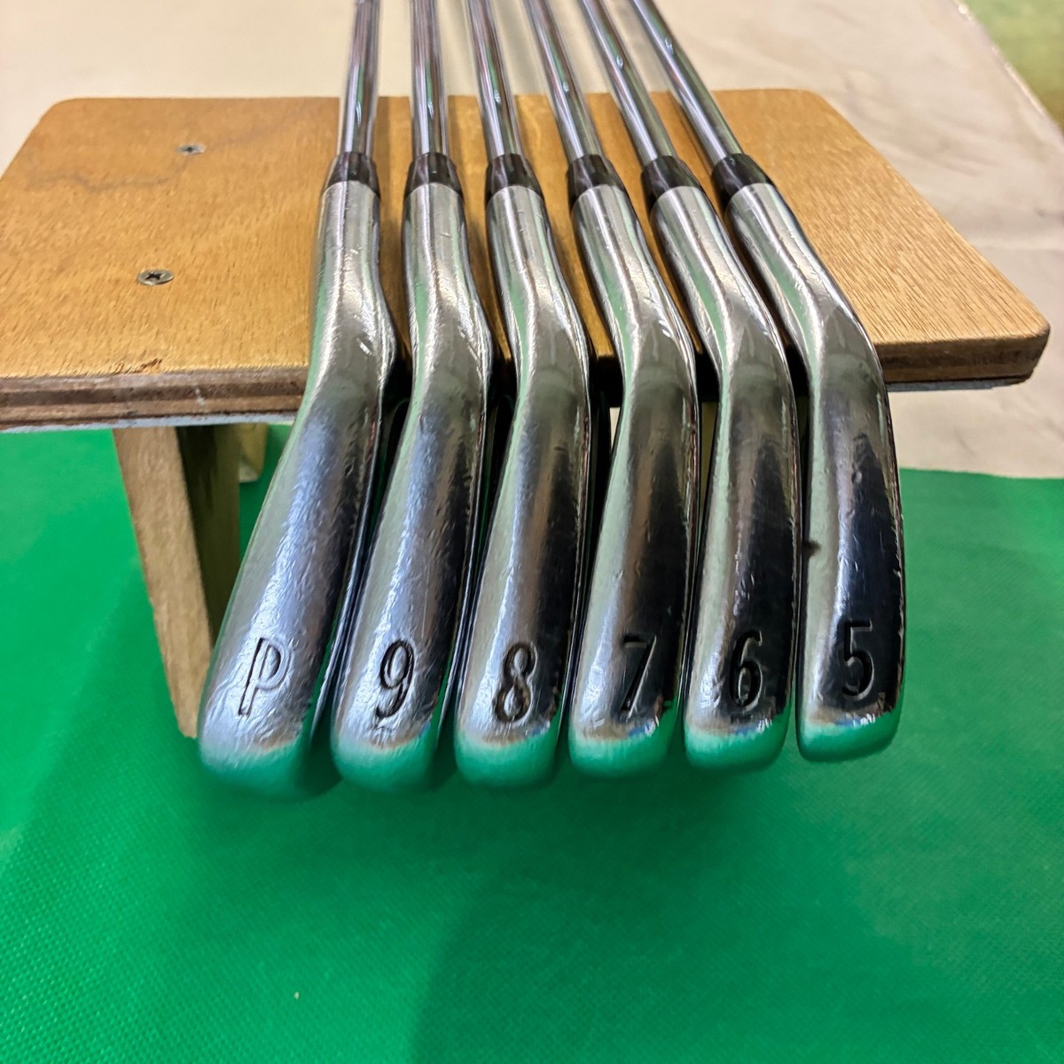 Titleist CB 716 Iron Set 6pcs 5-Pw Stiff DynamicGold S200 Steel