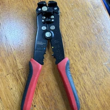 Pipeman’s Installation Solutions Wire Stripper/cutter Self-Adjusting New