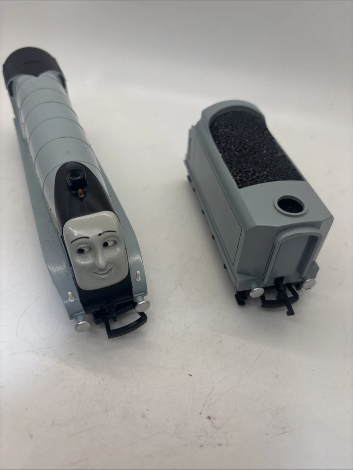 Bachmann 58749 escala HO Thomas and Friends Spencer con ojos móviles probado Foto 3 de 4