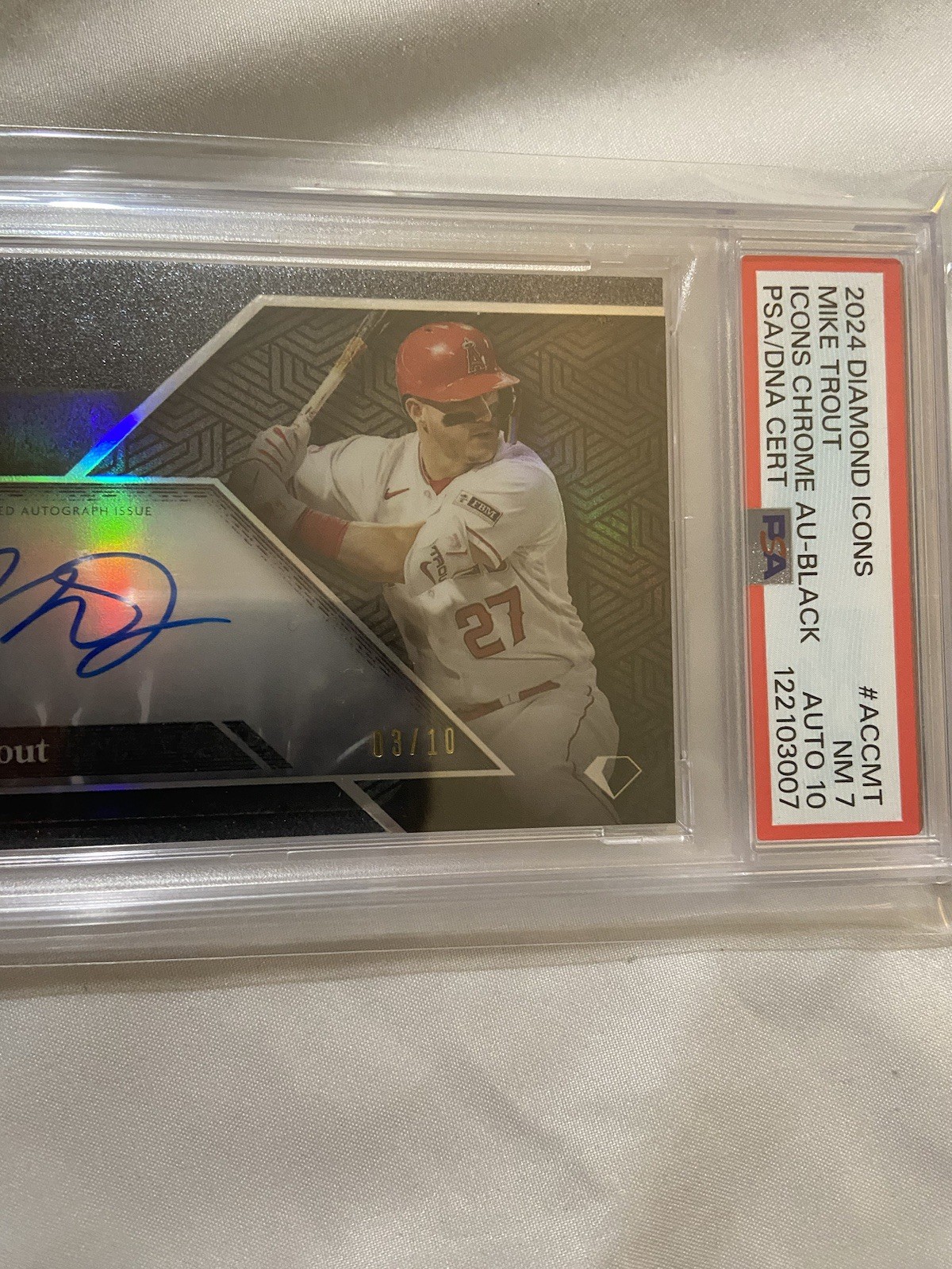 2024 Topps Diamond Icons Mike Trout Auto Black /10 AUTO 10 PSA 7 Card (POP 1) view 5