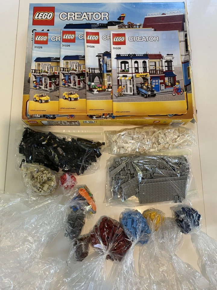 LEGO Creator 31026 Bike Shop & Cafe, photo 3 sur 3