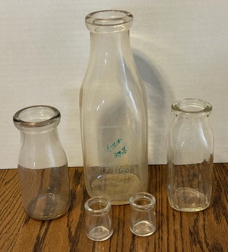 Vtg Nelsonville Pure Milk 1 Qt & Half Pint & Individual Creamer Glass Bottles