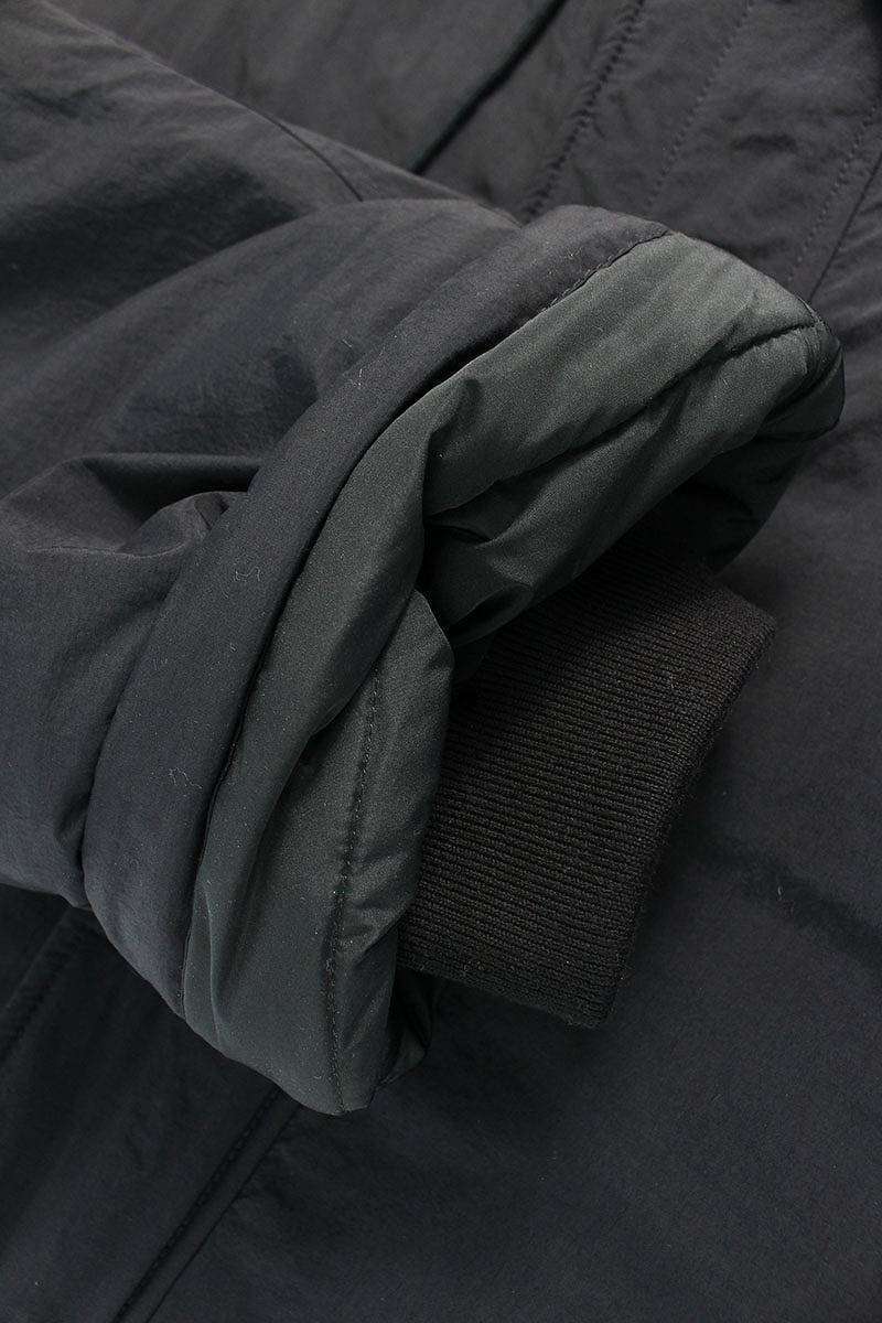 Balenciaga Size 44 Black Oversize Insulated Jacket Nylon Balenciaga Size 44 Black Oversize Insulated Jacket Nylon