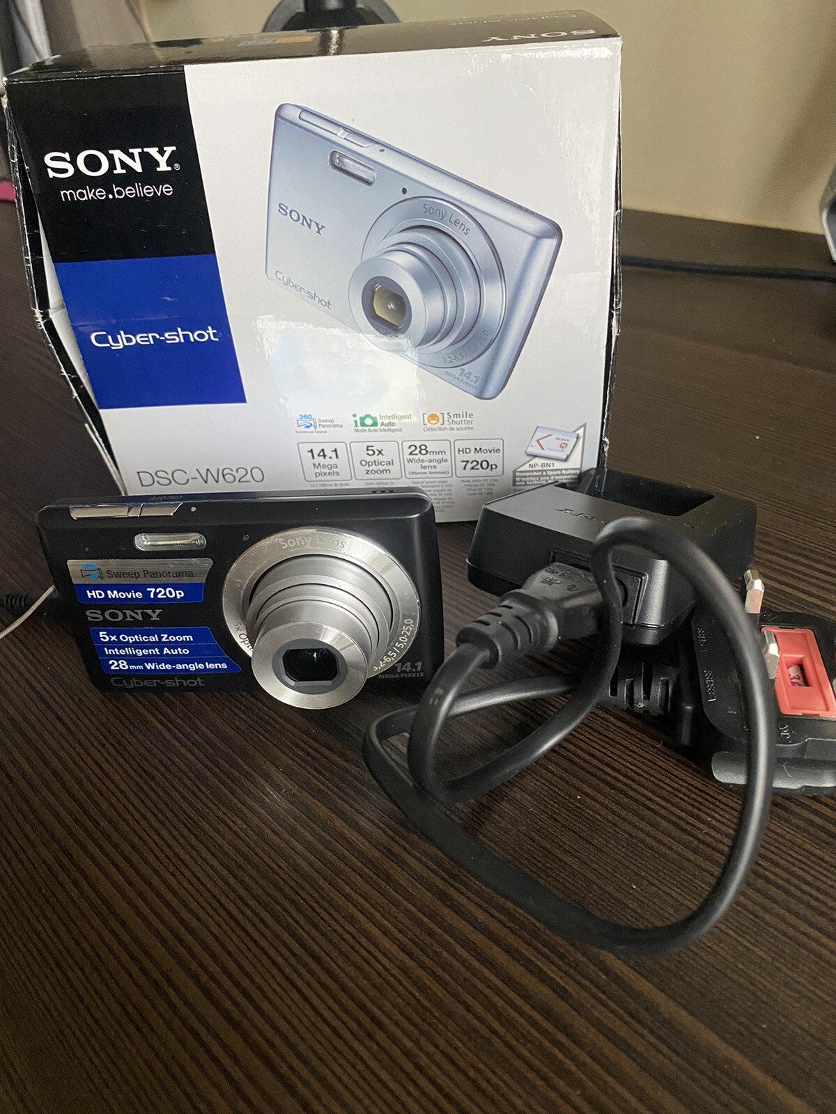 Sony Cybershot DSCW620 Digital Camera with 2x Original Batteries and Charger eBay