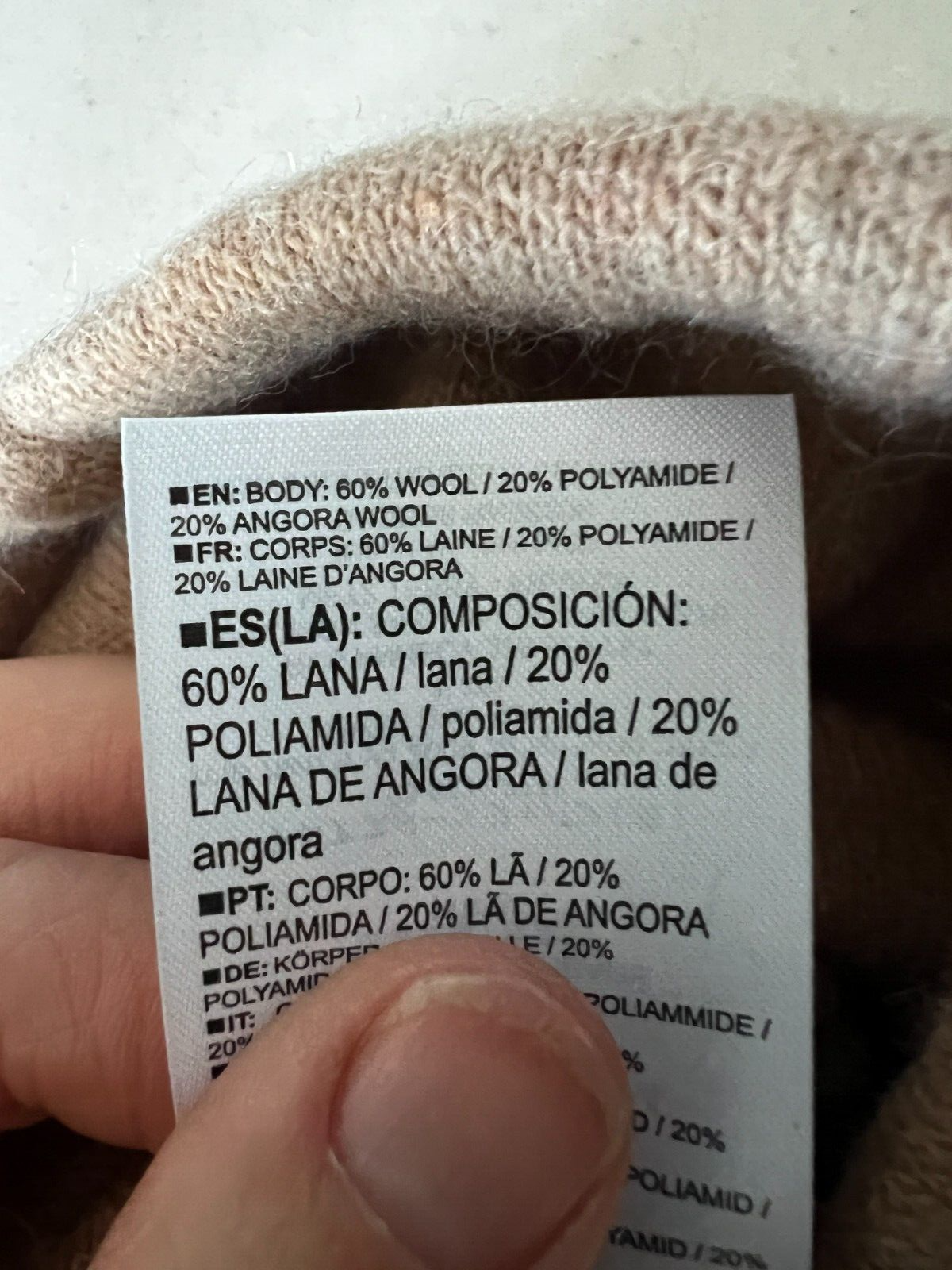 Berretto liscio donna Salomon Outlife misto lana nuovo con etichette prezzo al dettaglio consigliato: $40