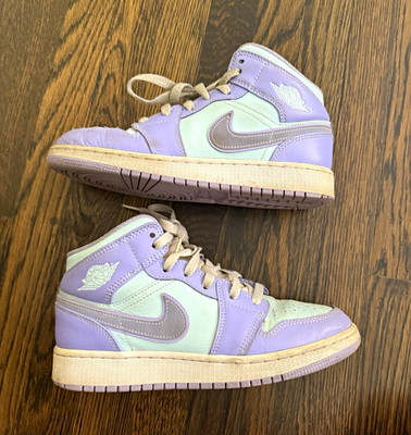 Air Jordan 1 Mid Purple Aqua Size 5.5 kids or 7 women s