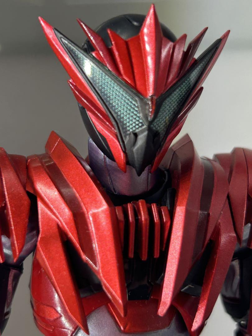 S.H.Figuarts Kamen Rider Jin Burning Falcon Complete in Box