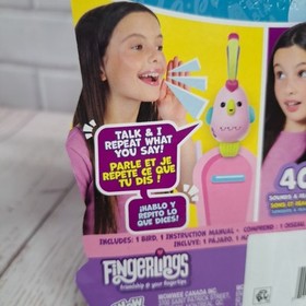 Fingerlings Sweet Tweets Interactive Bird: Debbie, Record & Play Secret Messages