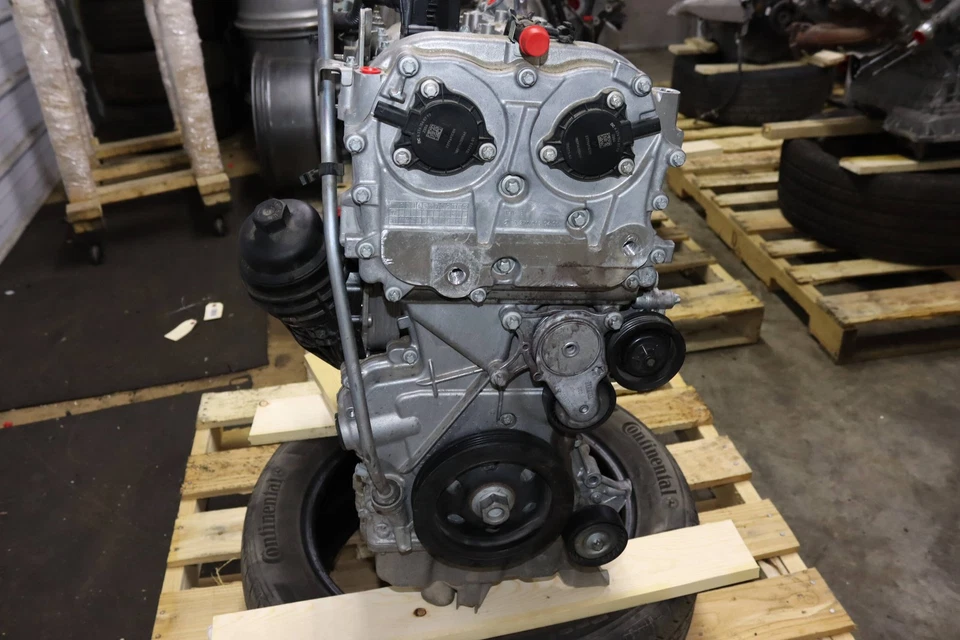 2019-2020 MERCEDES-BENZ GLA250 2.0L - Engine LONG Block Assembly 2700105404 - Image 3 of 4