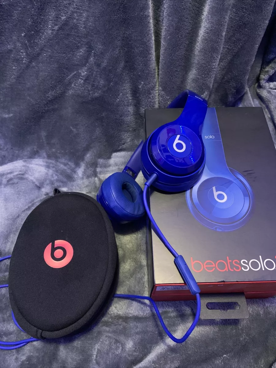 Beats by Dr. Dre Solo 2 Wired Box carrying case headphones cable