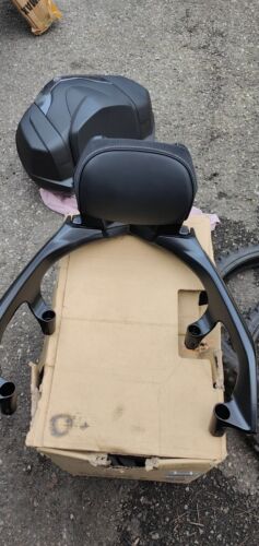 Dosseret de Selle Arrière / Passager YAMAHA TMAX 530/560 Dx Sx Tech 2017/2021 - Picture 3 of 5