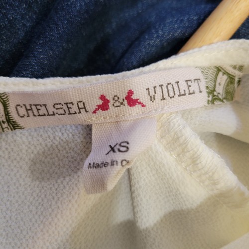 Chelsea & Violet CV Blouse Womens XSmall Cream Open Shoulders Ruffles Longsleeve - Picture 10 of 10
