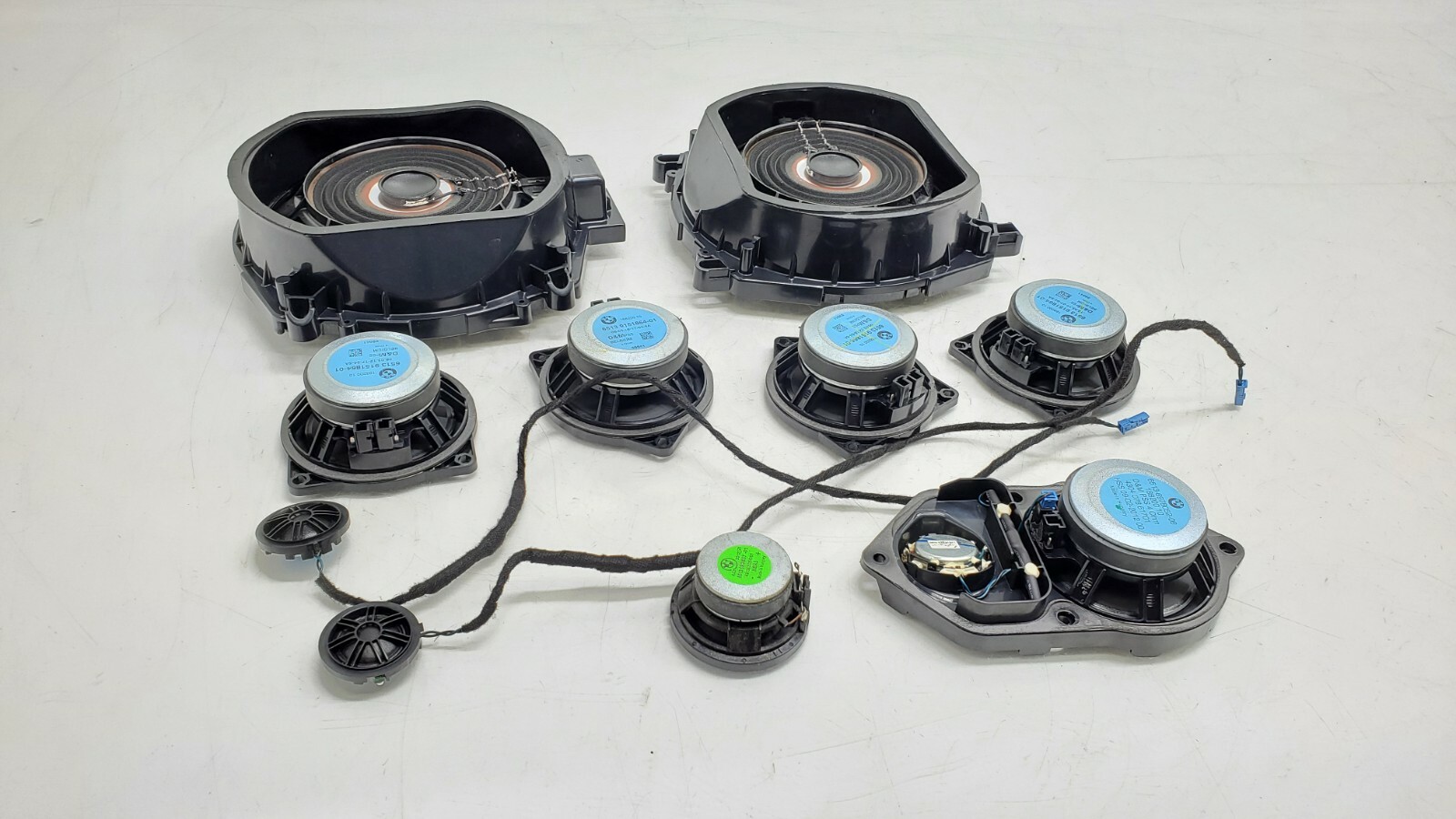 2013 BMW X6 Left Floor Subwoofer Speaker Id# 65139218698 for sale