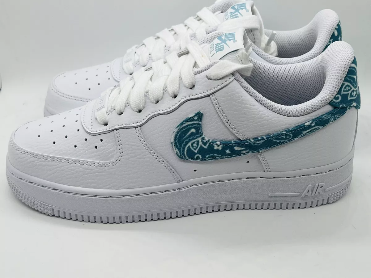 New Nike Air Force 1 Low Women's Size 10 / 8.5 Men White Blue Paisley  DH4406-100