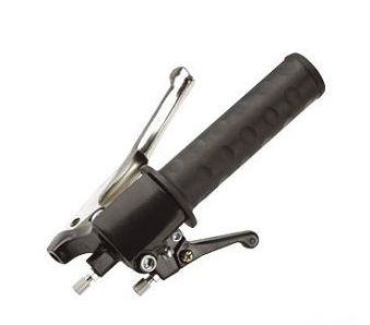 POIGNEE DE GAZ/FREIN CYCLO ADAPTABLE MBK 50 NOUVEAU MODELE NOIR (PAIRE) -P2R- 3700948088920 - P2R