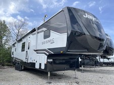 2026 Jayco Seismic 399