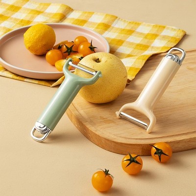 Professional Grade Stainless Steel Peeler for Quick and Easy Kitchen Prep