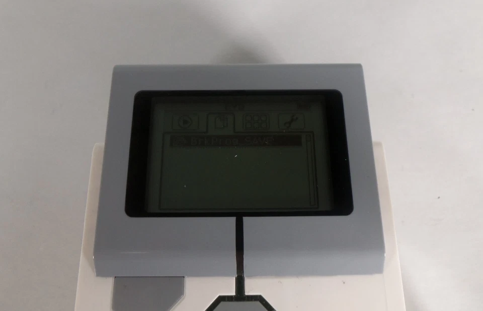 New Genuine Lego Mindstorms Robot Intelligent Brick EV3 with Charger - Image 4 of 4