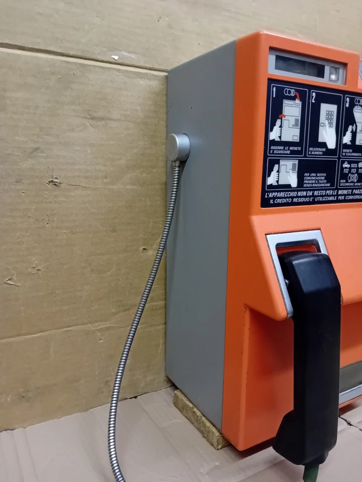 TELEFONO Pubblico  A GETTONI   ROTOR Sip Anni 90 Cabina Telefonica Dismessa - Immagine 4 di 4