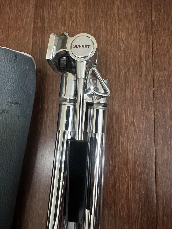 Vintage Sunset Chrome Tripod 46" Telescoping Lightweight Camera Stand with Case - Image 3 of 4