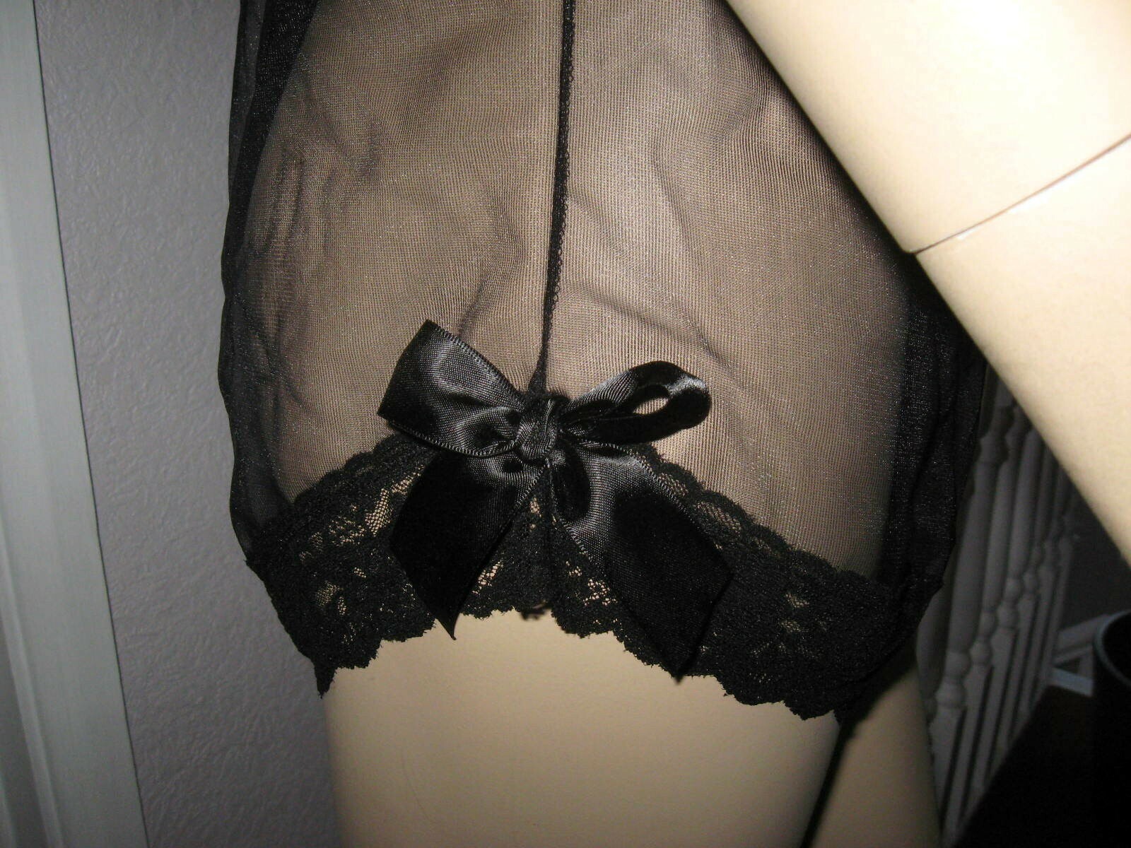 Picture 3 of 6