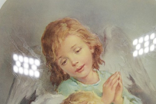 11" NEW Italian Glass Reverse Plate Roman Italy Angel Praying Baby Girl Faith - Picture 2 of 4
