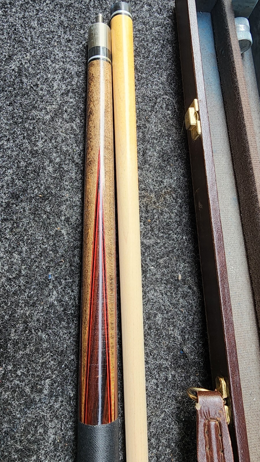 VINTAGE STRATFORD POOL CUE WITH CASE eBay