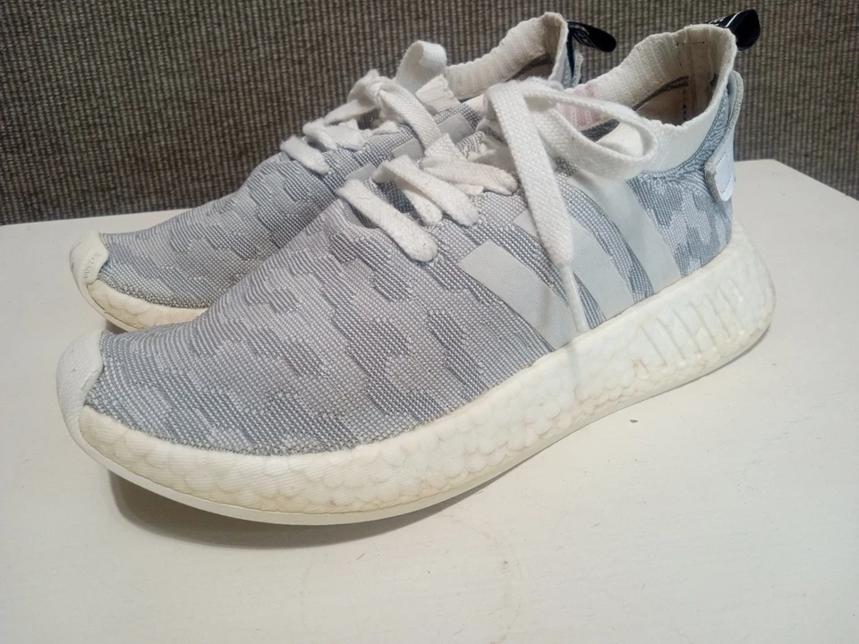 Adidas Originales NMD R2 PK Boost Tenis Mujer 7 Gris Rosa Correr BY9520 Foto 4 de 4