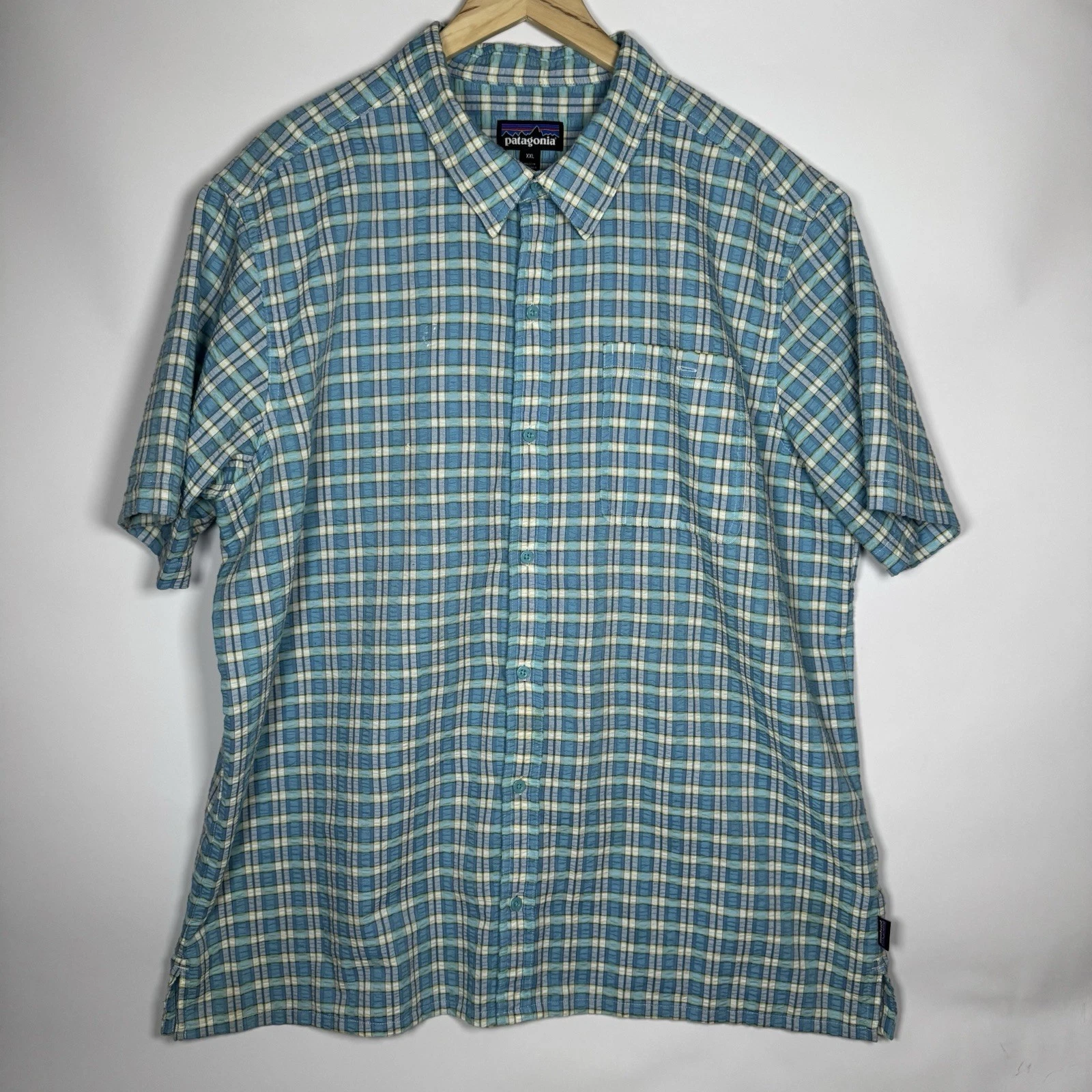 Patagonia Plaid Short Sleeve Button Up Shirt Mens XXL Blue Green Hiking Travel
Opens in a new window