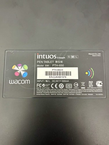 Wacom Intuos 5 PTH-650 Medium Professional Touch Tablet with USB cable (only) - Picture 5 of 5