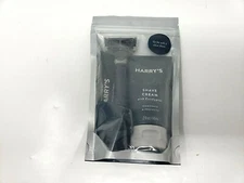 Harry’s Mens Razor Set Razor Handle Razor Cover Shaving Cream Included - NEW!