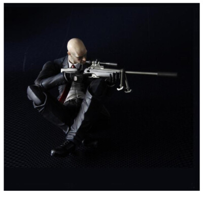 HITMAN PLAY ARTS 改 エージェント47 フィギュア Amazon.co.jp: HITMAN ABSOLUTION PLAY ARTS改 エージェント47