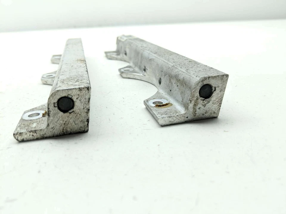 01-05 Honda Goldwing 1800 GL1800 KEIHI Riel inyector de combustible de gasolina Foto 3 de 4