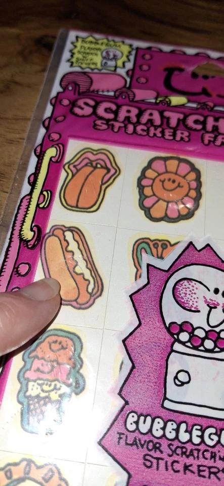 vintage Stickers,Scratch N Sniff Spindex Bubble Gum  Rainbow Love,code20-1 - Image 4 of 4