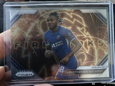 Preços baixos em 2023-24 Panini Prizm Premier League Christopher