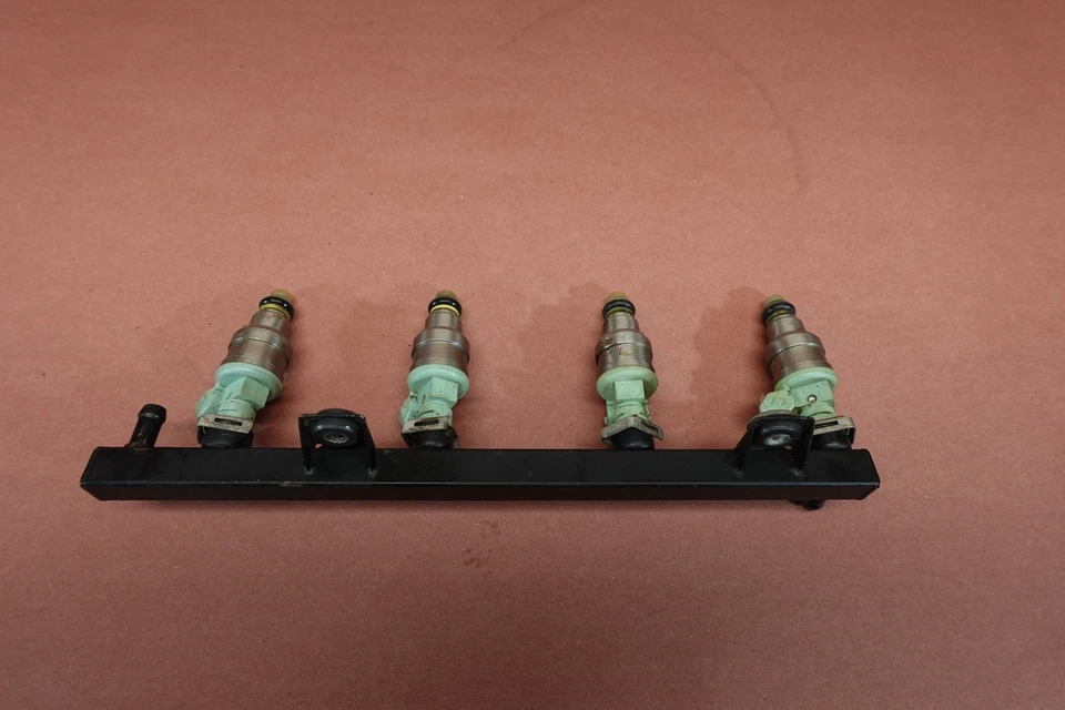 1983 - 1992 BMW K100 RS Gas Fuel Injectors - Image 4 of 4