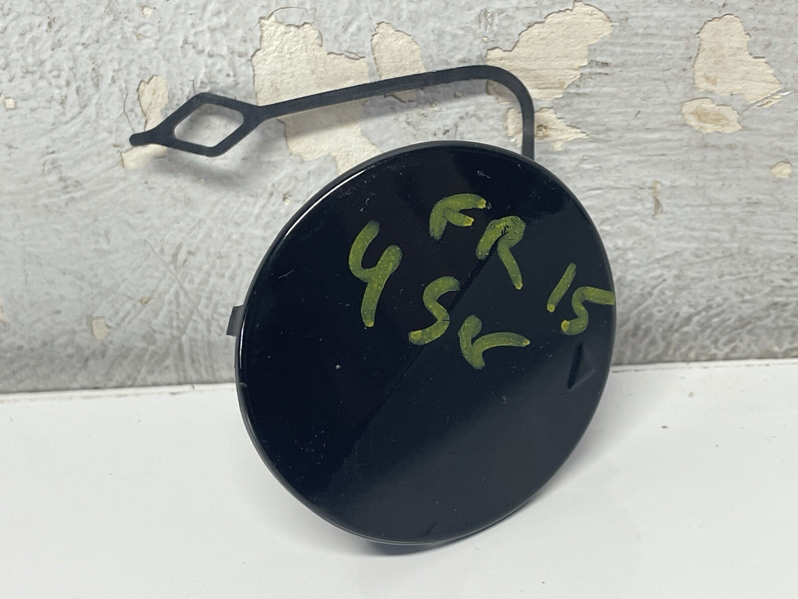 T20225 2014-2017 BMW 4 Series Front Bumper Tow Hook Cover wo M 